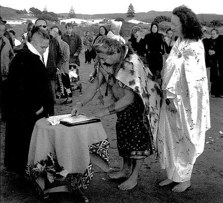 Ropiha Family - Paul Ropiha