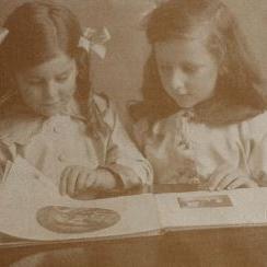 Dean Sisters: The Clifton Sisters